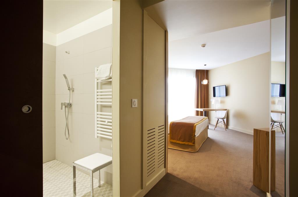 golden tulip avignon le paradou