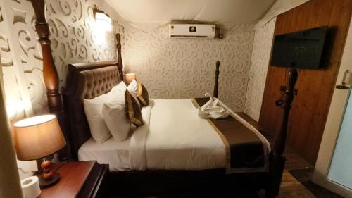 luxury amar tree resort