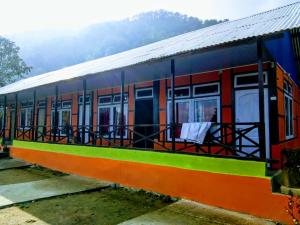 vamoose fantasy eco homestay
