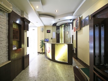 Tjs Grand,New Delhi>>Delhi,2.5 star