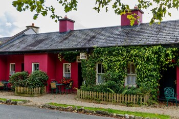 brooklodge and macreddin village