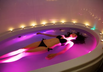 brooklodge and macreddin village