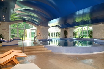 brooklodge and macreddin village