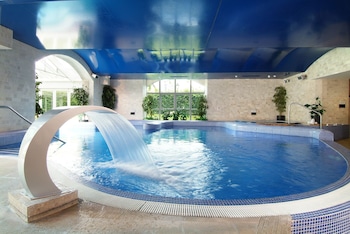 brooklodge and macreddin village