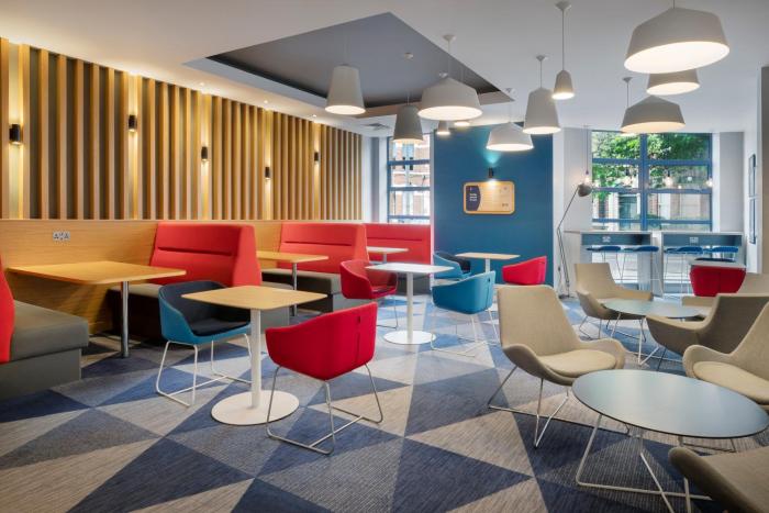 holiday inn express belfast city by ihg