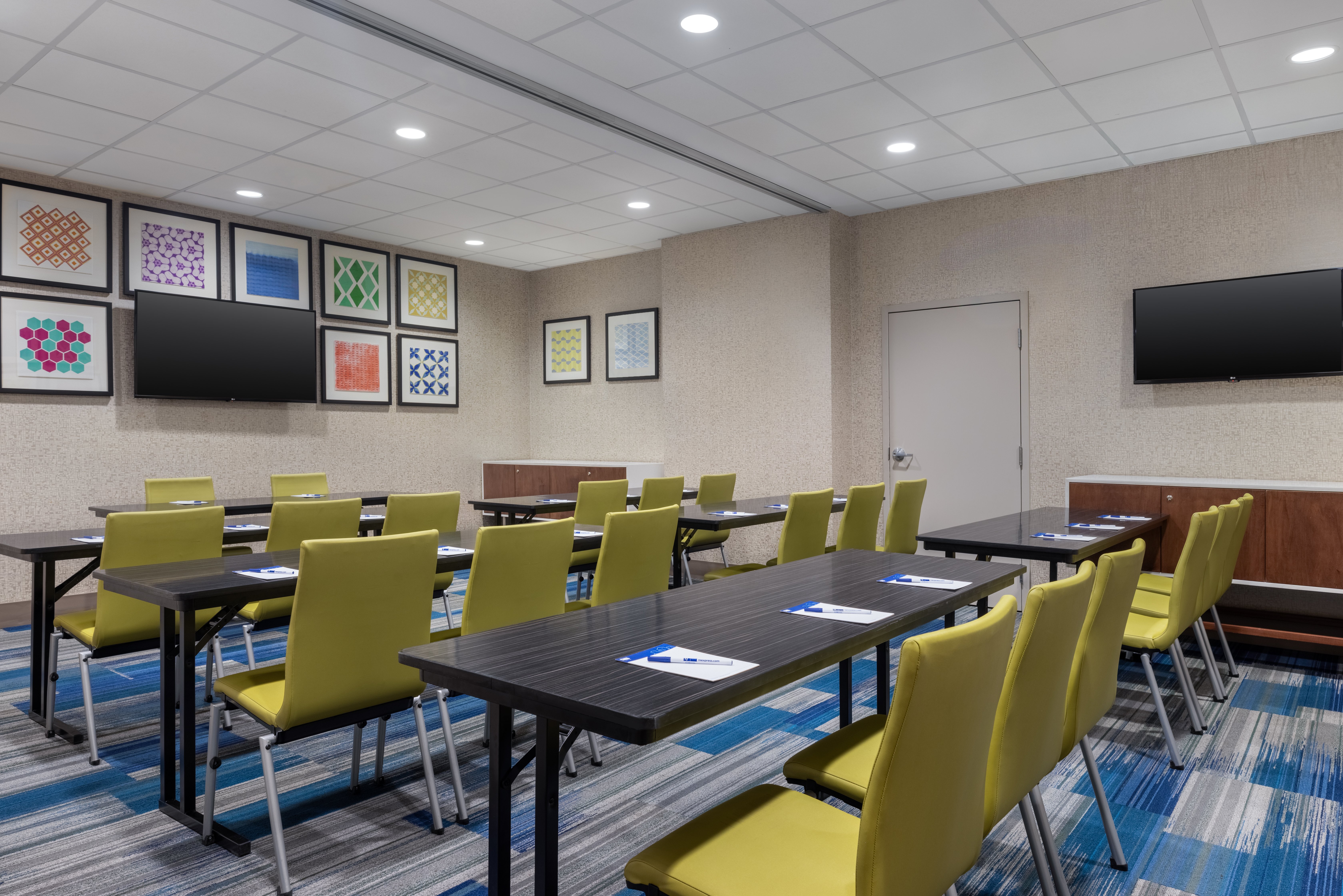 holiday inn express windsor waterfront by ihg