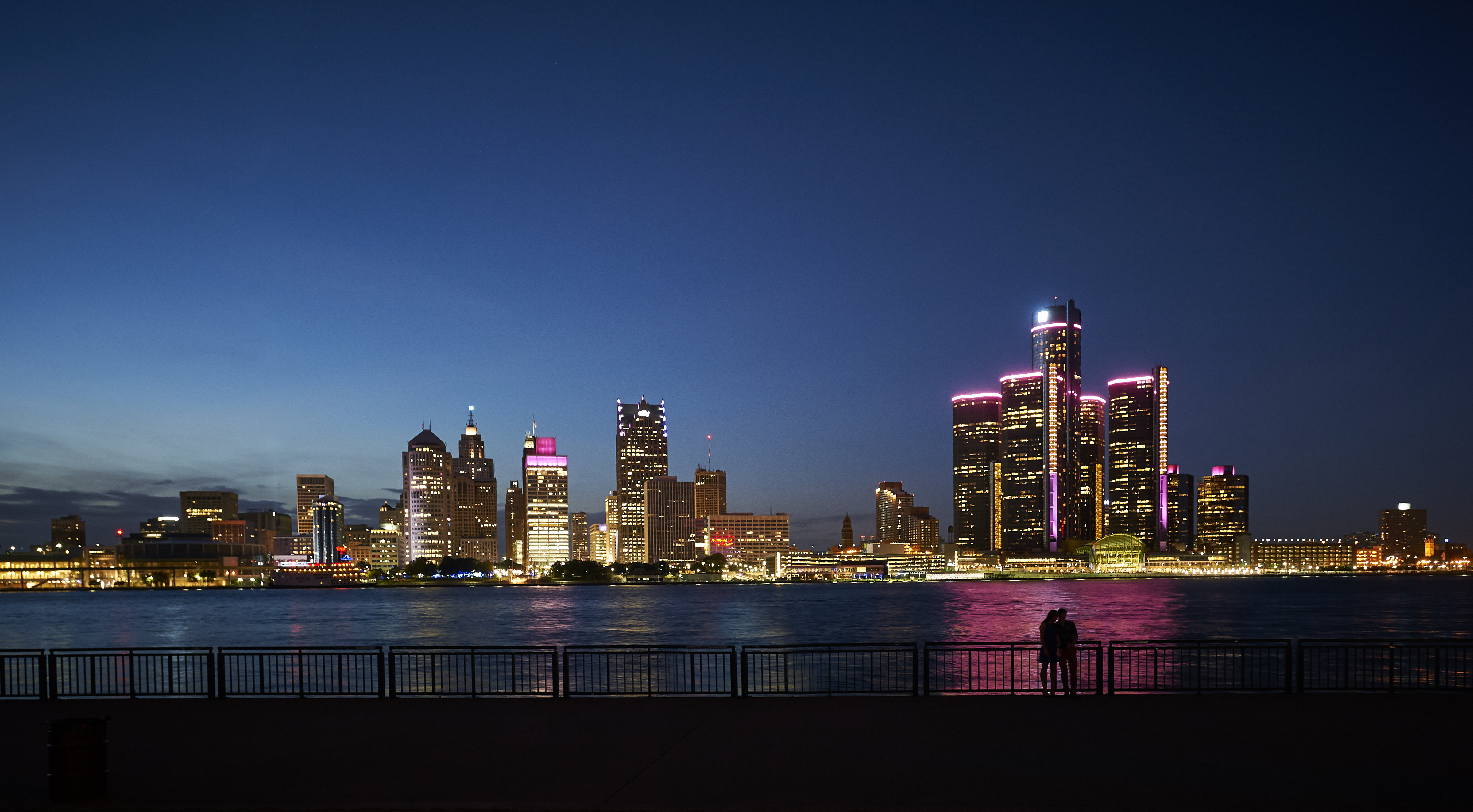 holiday inn express windsor waterfront by ihg