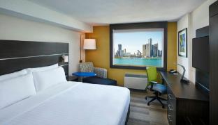 holiday inn express windsor waterfront by ihg
