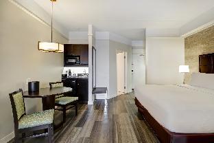 holiday inn and suites windsor ambassador bridge by ihg