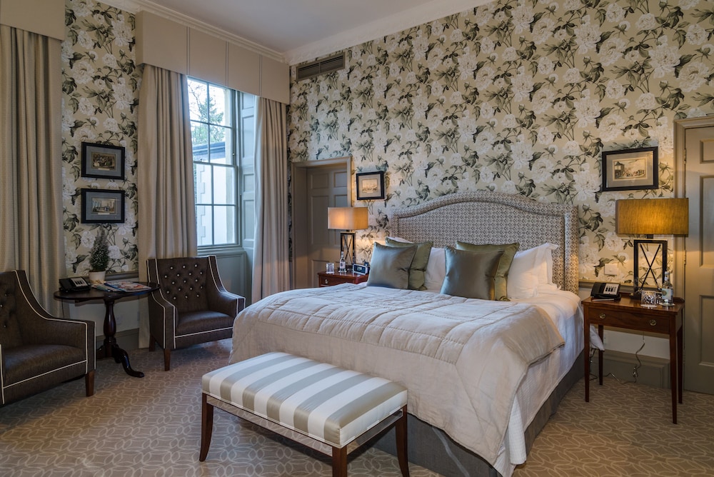 The Royal Crescent Hotel & Spa,Stanton Prior>>Bath,5 star