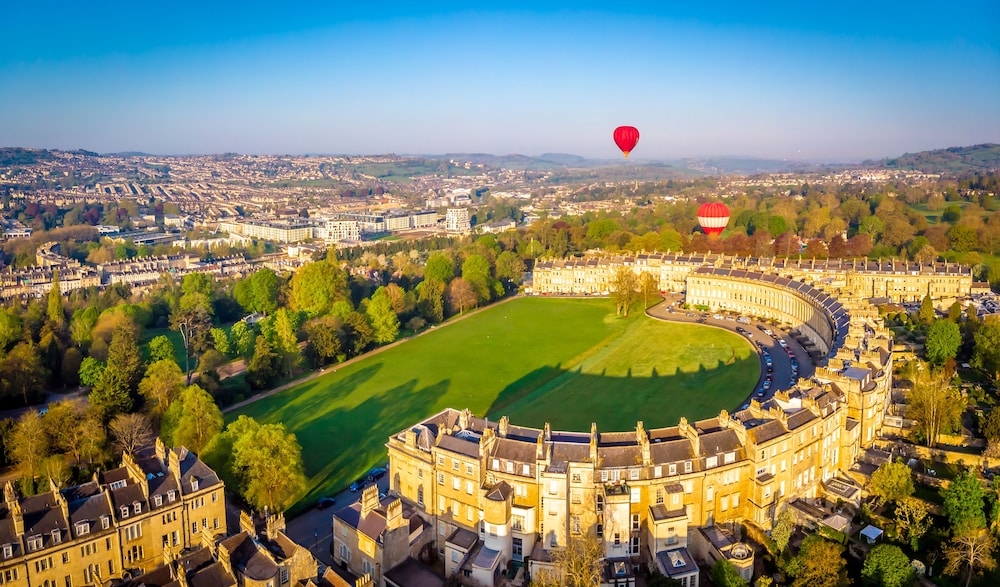 The Royal Crescent Hotel & Spa,Stanton Prior>>Bath,5 star
