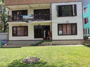 mughal resort