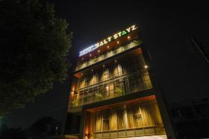 saltstayz grand sky