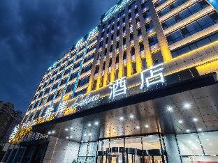 xana deluxe hotel