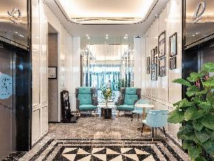 xana deluxe hotel