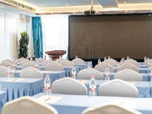 xana deluxe hotel