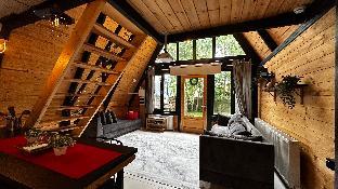 Pentalow Cabin,,0 star