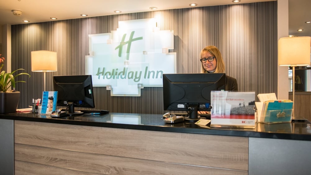 holiday inn ellesmere port by ihg