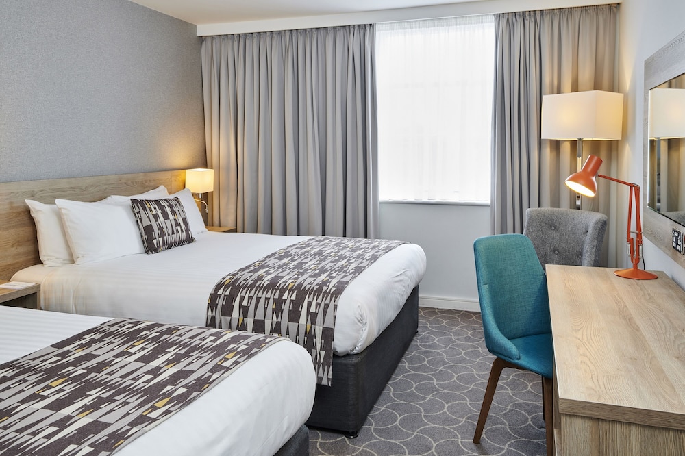 holiday inn ellesmere port by ihg