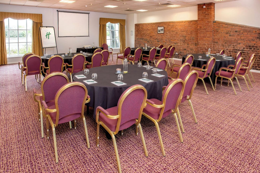 holiday inn ellesmere port by ihg