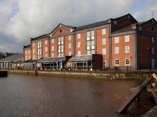 holiday inn ellesmere port by ihg