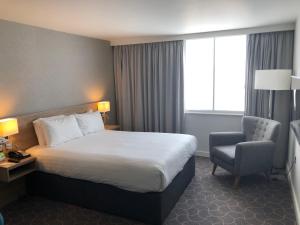 holiday inn ellesmere port by ihg