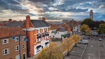 the new england hotel