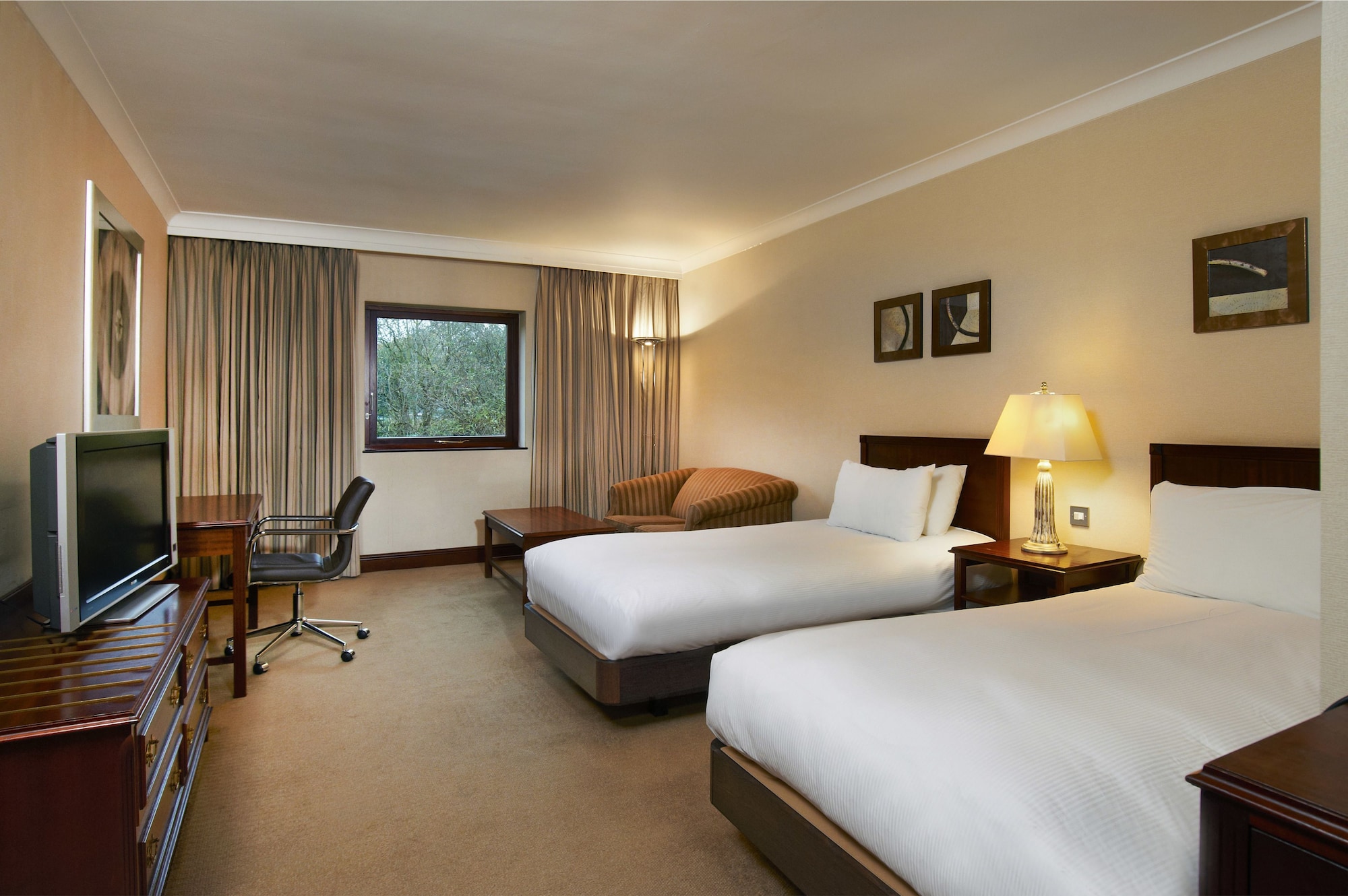 hilton east midlands airport