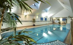 Hilton East Midlands Airport,Derby>>Castle Donington,4 star