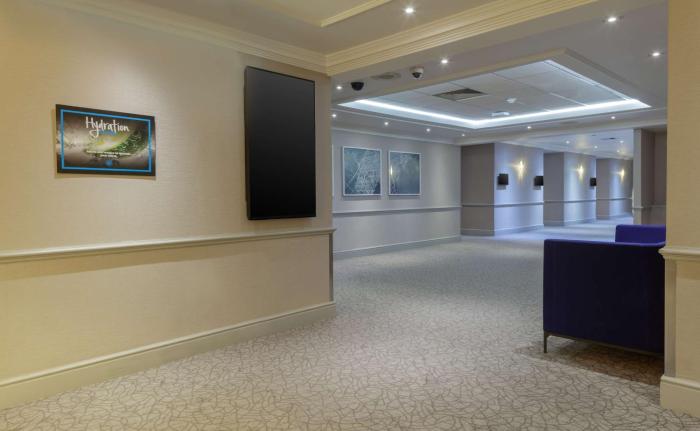 hilton east midlands airport