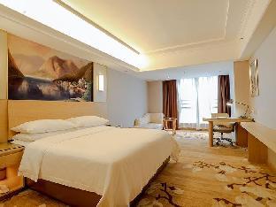vienna hotel yueyang east railway station store