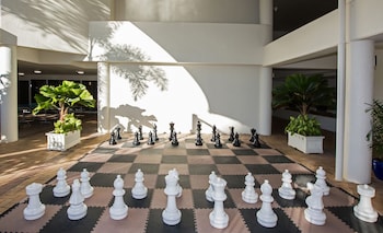 shangri la the marina cairns