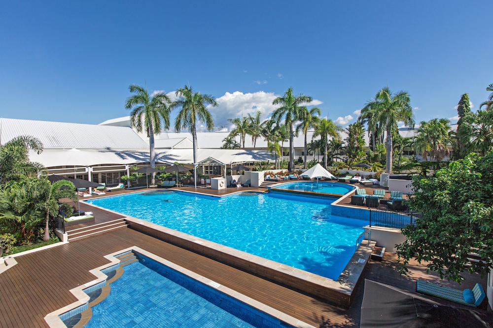 shangri la the marina cairns