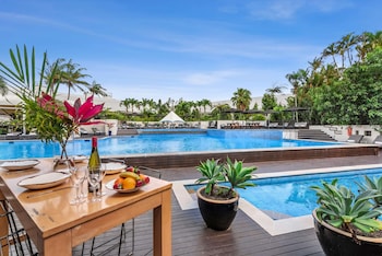 shangri la the marina cairns