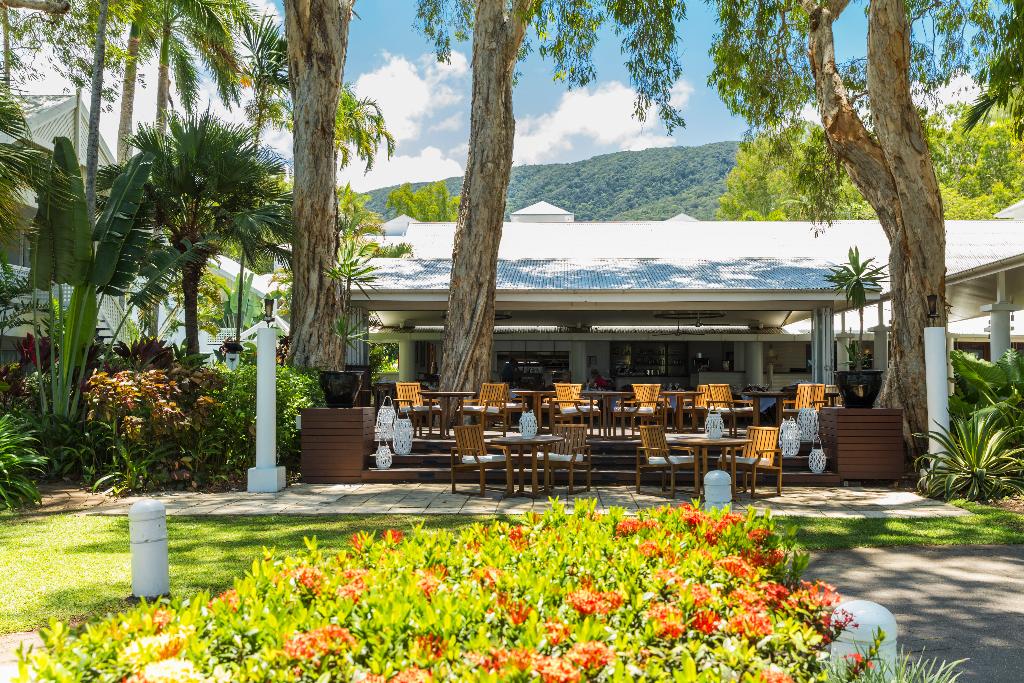 the reef house palm cove