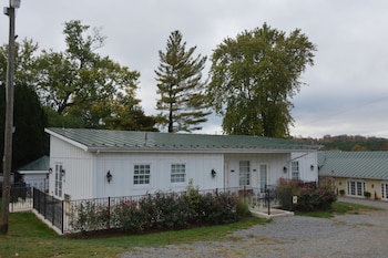 briar patch bed and breakfast inn