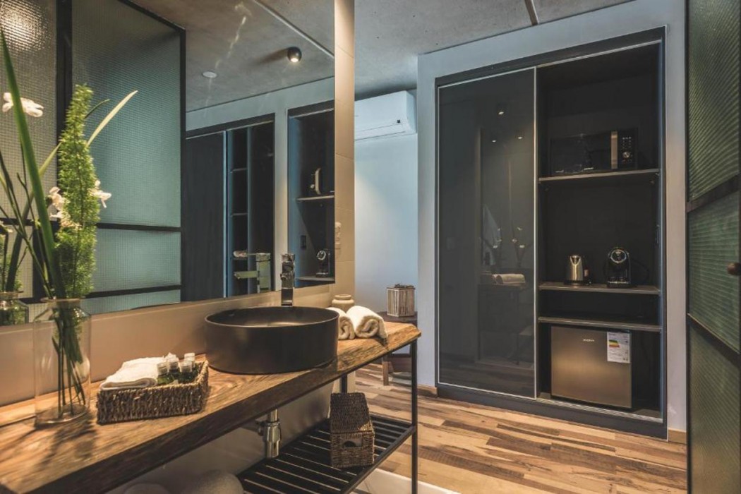 be house suites and spa by nobile