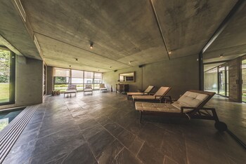 be house suites and spa by nobile