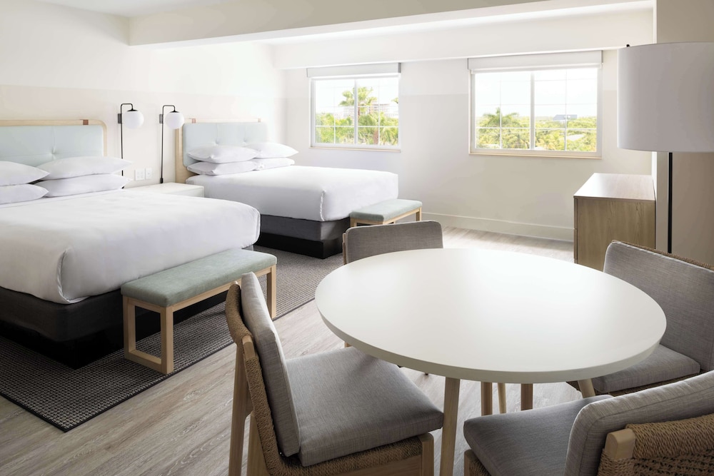 hampton by hilton grand cayman seven mile beach