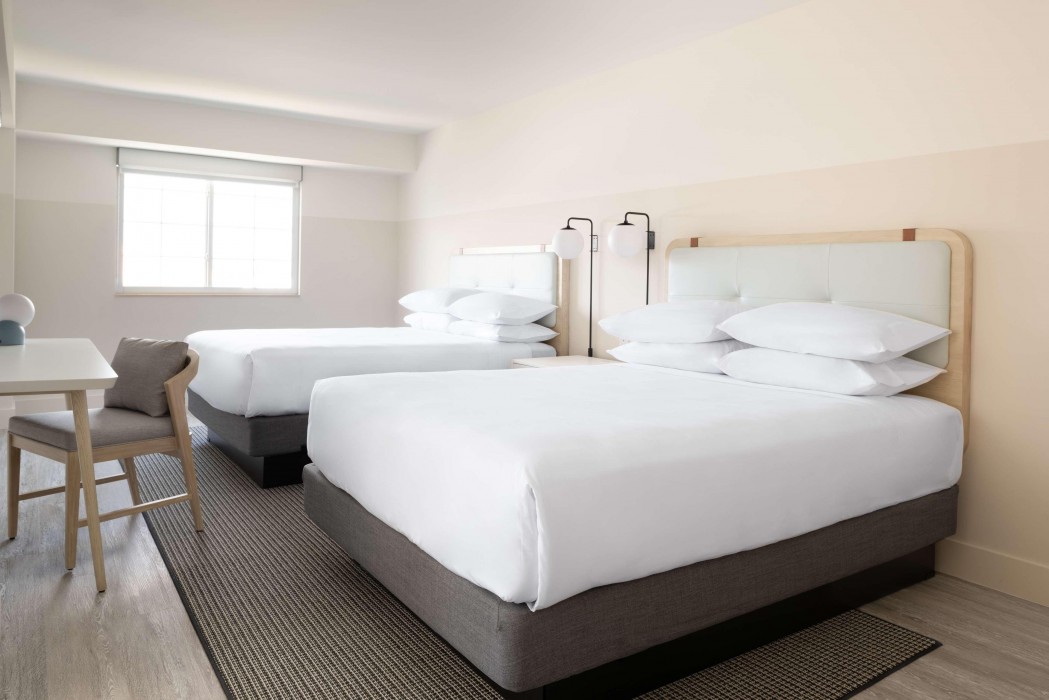 hampton by hilton grand cayman seven mile beach