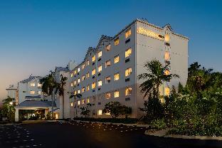 hampton by hilton grand cayman seven mile beach