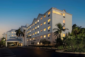 hampton by hilton grand cayman seven mile beach