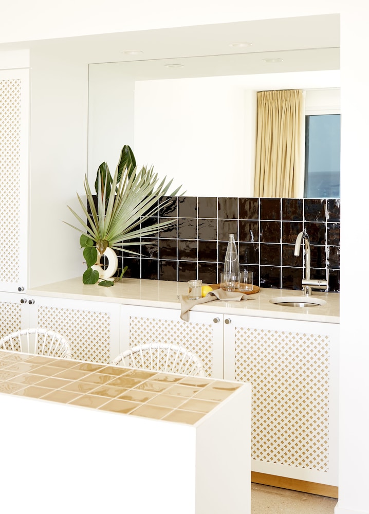 seven mile beach