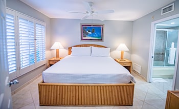 seven mile beach resort and club