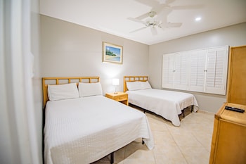 seven mile beach resort and club