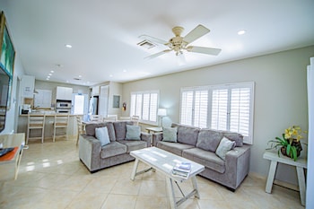 seven mile beach resort and club