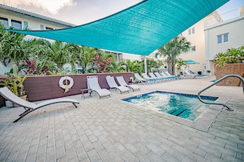 seven mile beach resort and club