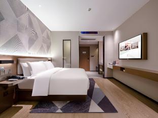 berman jincheng center store yulin pedestrian street