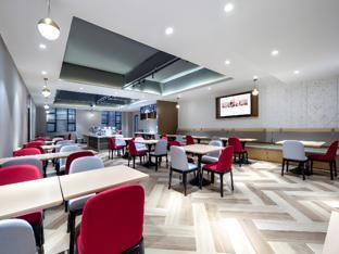 berman jincheng center store yulin pedestrian street