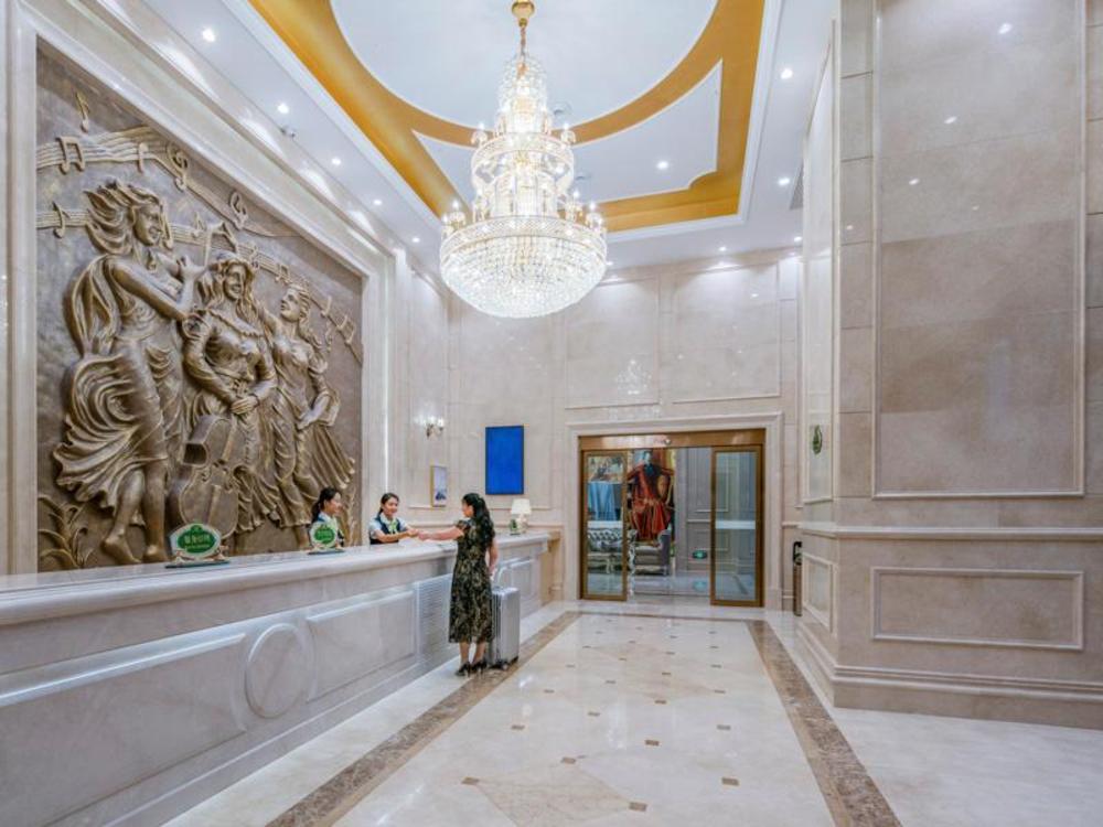 vienna hotel songming dianzhong new district